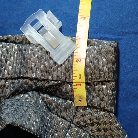 Express Shorts, Size 10 - Picture 11 of 11